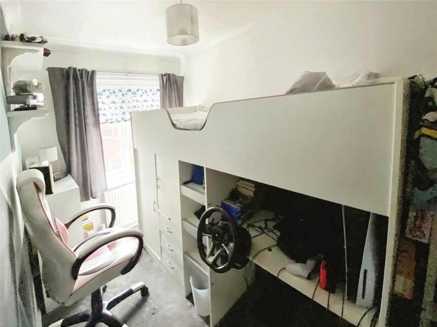 4 bedroom Semi Detached House for sale, Mierscourt Road, Rainham, ME8