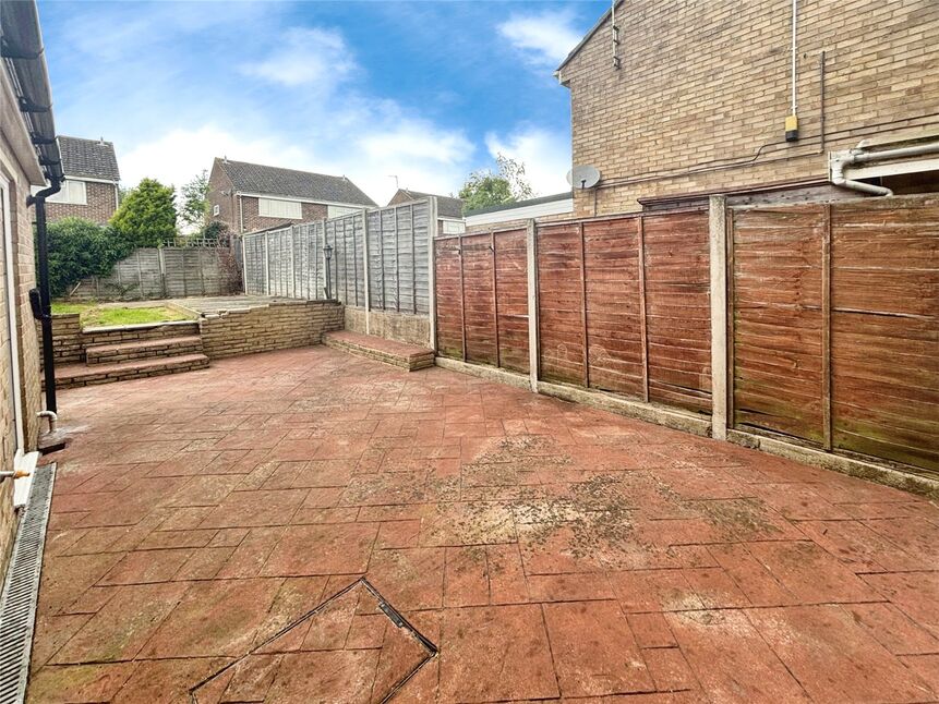 3 bedroom Semi Detached House for sale, Plumtree Grove, Hempstead, ME7