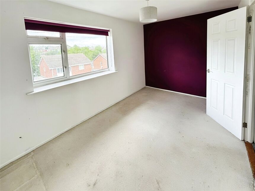 2 bedroom Mid Terrace House for sale, Nightingale Close, Rainham, ME8