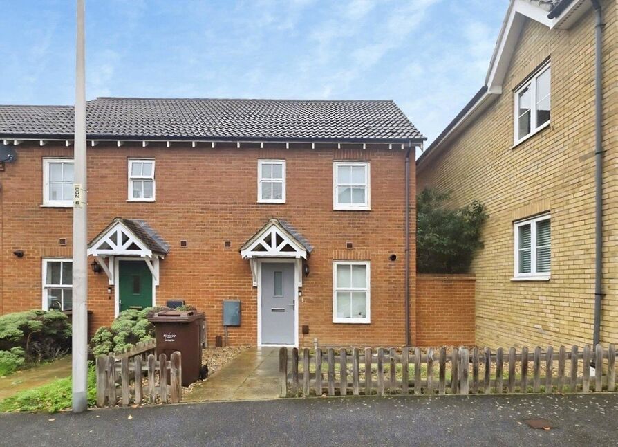 Main image of 3 bedroom End Terrace House for sale, Conqueror Drive, Gillingham, Kent, ME7
