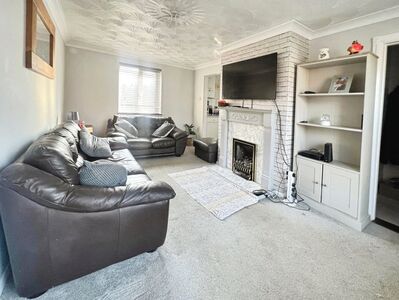 1 bedroom  Flat for sale