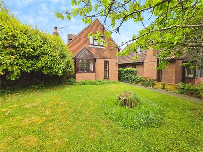 Wigmore Road, 3 bedroom Detached House for sale, &pound;500,000