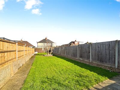 High Street, 3 bedroom Semi Detached House for sale, £390,000