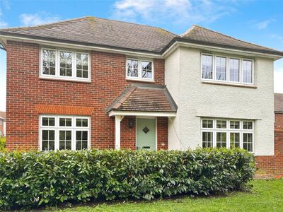 Bramling Way, 4 bedroom Detached House for sale, £525,000
