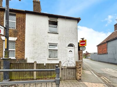 2 bedroom End Terrace House for sale