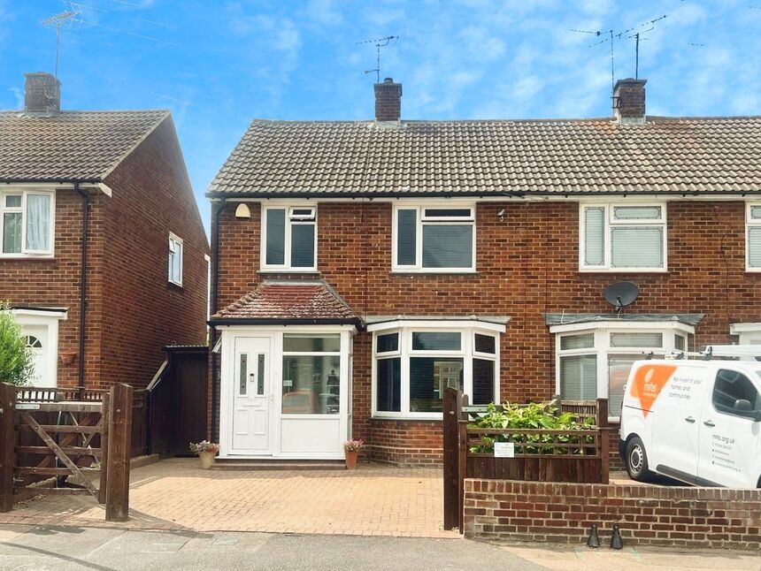 Main image of 3 bedroom Semi Detached House for sale, Taswell Road, Rainham, Kent, ME8
