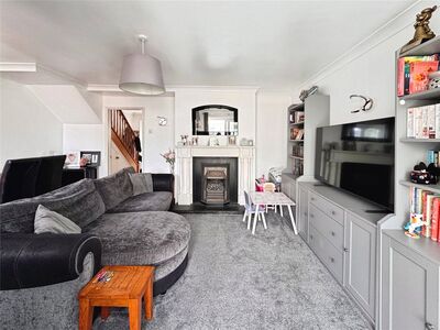 3 bedroom End Terrace House for sale