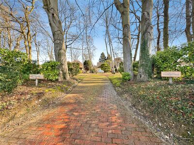 Spekes Road, 4 bedroom Detached House for sale, &pound;850,000
