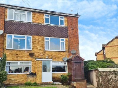 Scott Avenue, 2 bedroom Flat to rent, &pound;1,195 pcm