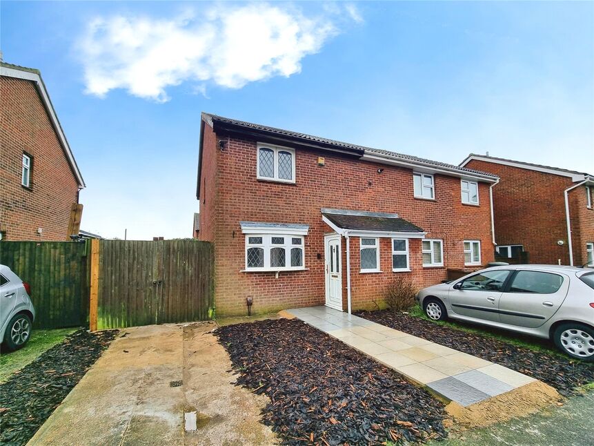 Main image of 3 bedroom Semi Detached House to rent, Shepperton Close, Chatham, Kent, ME5