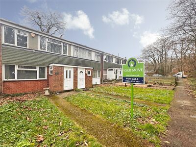 3 bedroom Mid Terrace House for sale