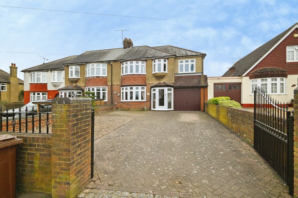 Main image of 5 bedroom End Terrace House for sale, Twydall Lane, Gillingham, Kent, ME8