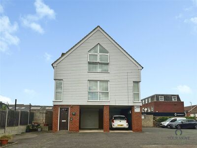 Stratford Lane, 1 bedroom Flat for sale, &pound;185,000