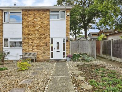 3 bedroom End Terrace House for sale