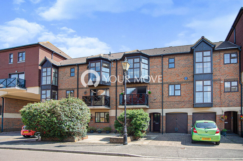 4 bedroom Mid Terrace House for sale, Hathaway Court, Esplanade, ME1