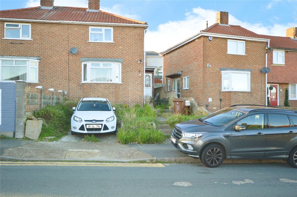 3 bedroom Semi Detached House for sale, Copperfield Road, Rochester, ME1 £210,000