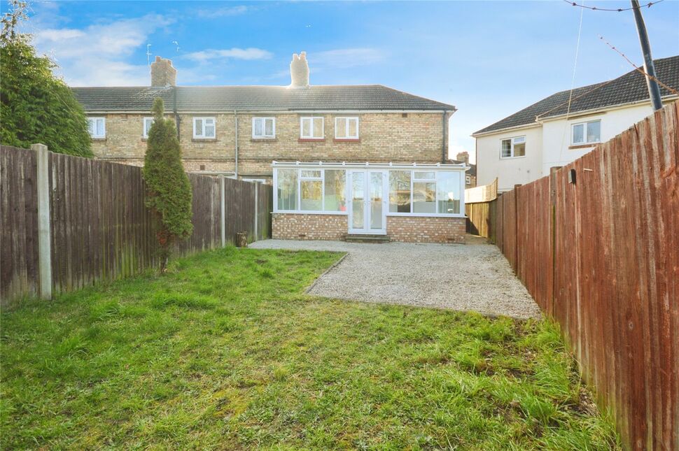 2 bedroom Semi Detached House for sale, Bridge Road, Rochester, ME1 £