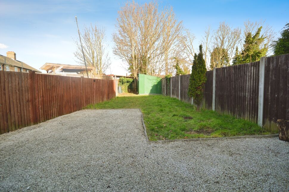 2 bedroom Semi Detached House for sale, Bridge Road, Rochester, ME1 £