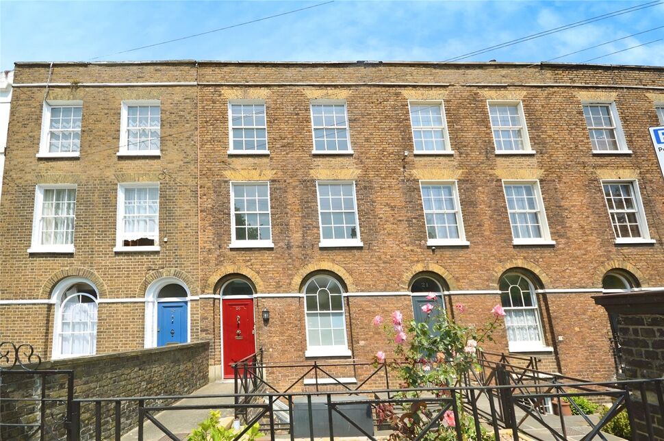 Main image of 1 bedroom Room to rent, New Road, Rochester, Kent, ME1