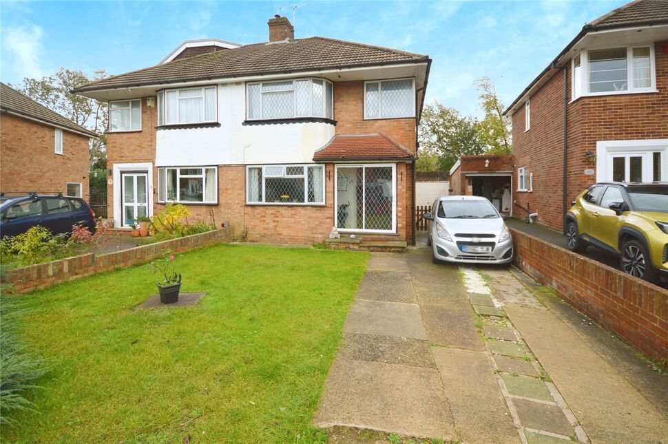 3 bedroom Semi Detached House for sale, Berkeley Close, Rochester, ME1