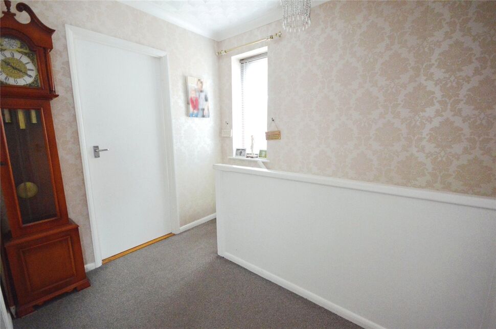 3 bedroom Semi Detached House for sale, Berkeley Close, Rochester, ME1