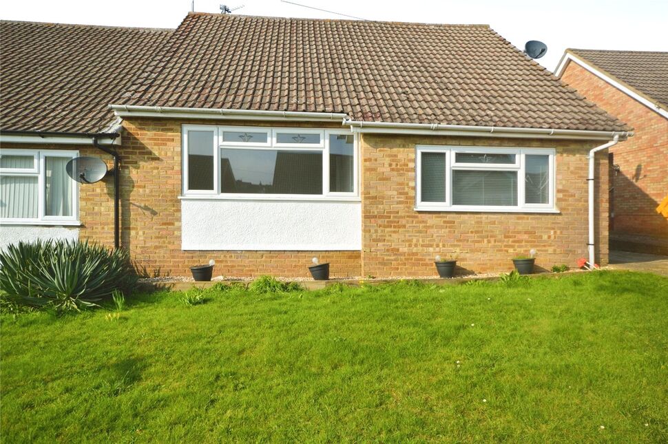 2 bedroom Semi Detached Bungalow for sale, Downs View, Burham, ME1 £