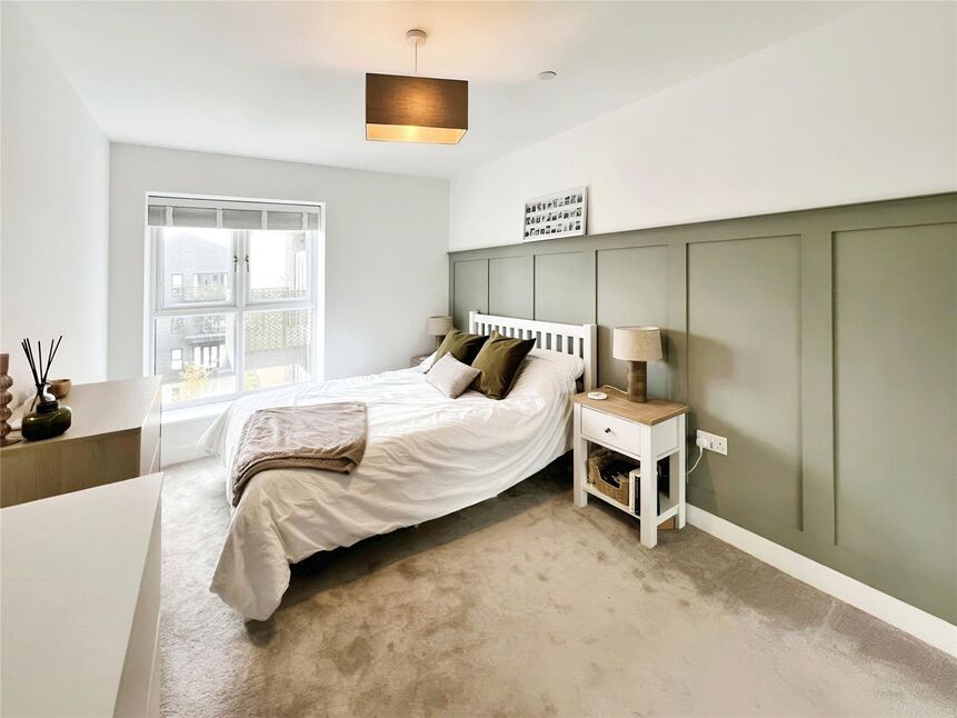 Main image of 1 bedroom Flat to rent, Glenway Road, Rochester, Kent, ME1
