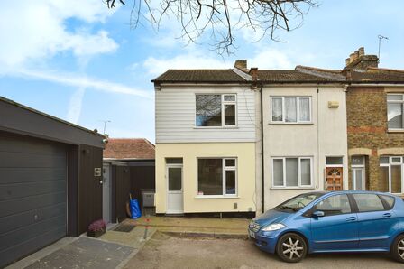 Amherst Road, 3 bedroom End Terrace House for sale, £280,000