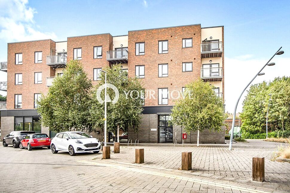 Main image of 1 bedroom Flat to rent, Doust Way, Rochester, Kent, ME1