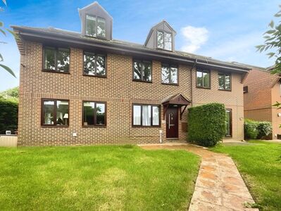 1 bedroom  Flat for sale
