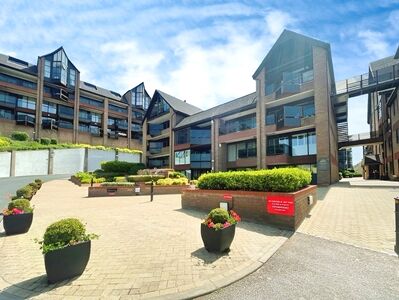 2 bedroom  Flat for sale