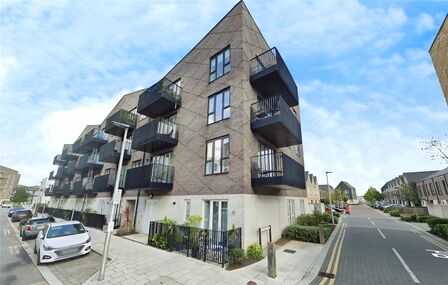 1 bedroom  Flat for sale