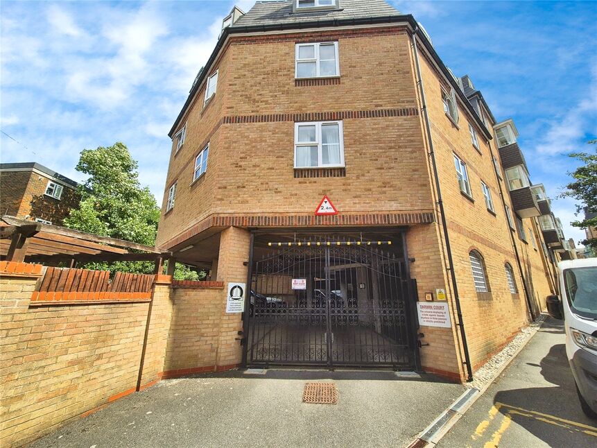 1 bedroom  Flat for sale