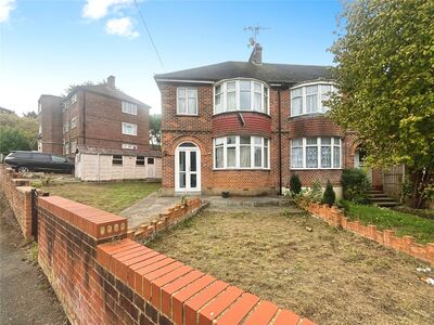 Cordelia Crescent, 3 bedroom End Terrace House to rent, £1,600 pcm