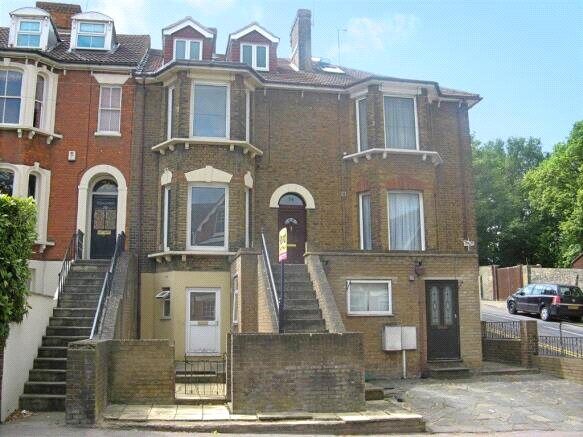 Main image of 4 bedroom Mid Terrace House for sale, Maidstone Road, Rochester, Kent, ME1