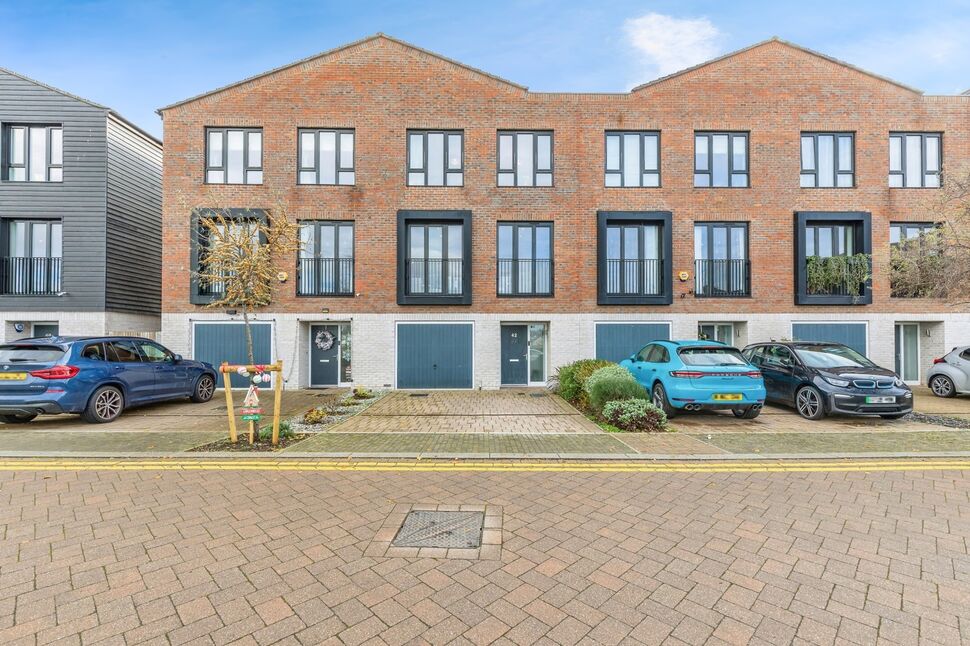 Main image of 4 bedroom Mid Terrace House for sale, Common Creek Wharf, Rochester, Kent, ME1