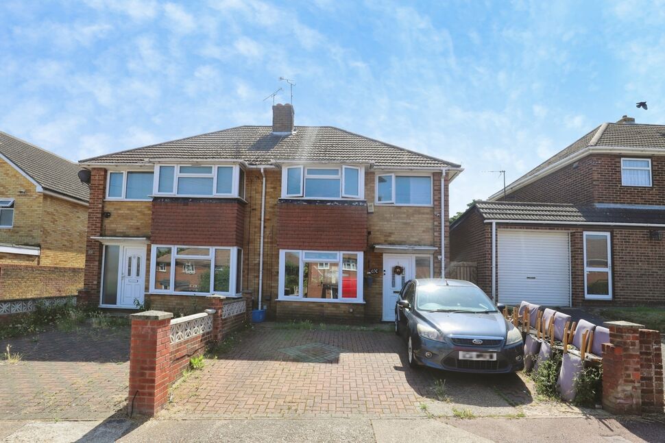 Main image of 3 bedroom Semi Detached House for sale, Windmill Street, Rochester, Kent, ME2