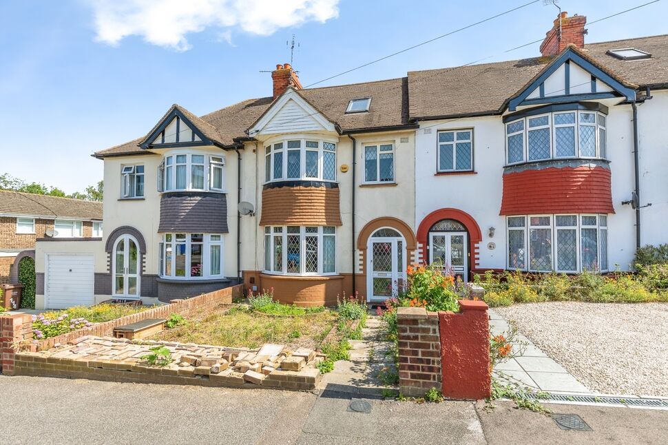 Main image of 5 bedroom Mid Terrace House for sale, Broadway, Gillingham, Kent, ME8