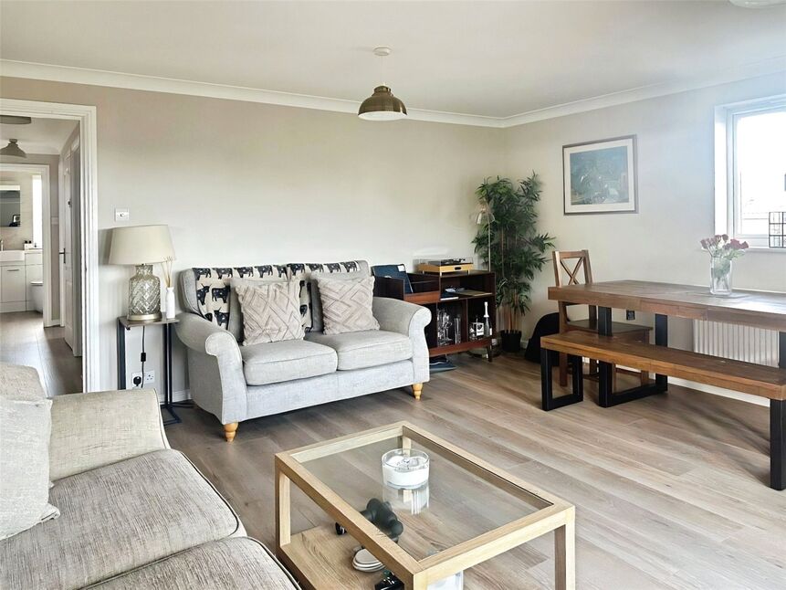 Main image of 2 bedroom Flat for sale, Florin Drive, Rochester, Kent, ME1