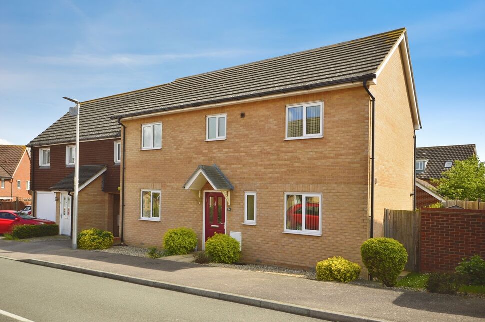 Main image of 4 bedroom Link Detached House for sale, Chorister Crescent, Hoo, Kent, ME3