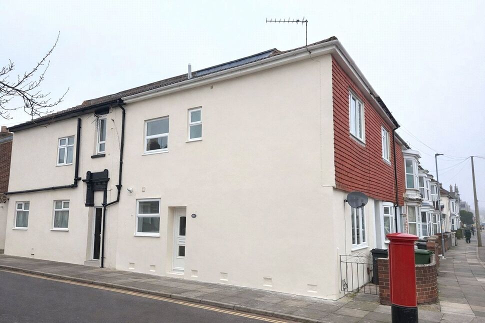 Main image of 2 bedroom House to rent, Prince Albert Road, Southsea, Hampshire, PO4