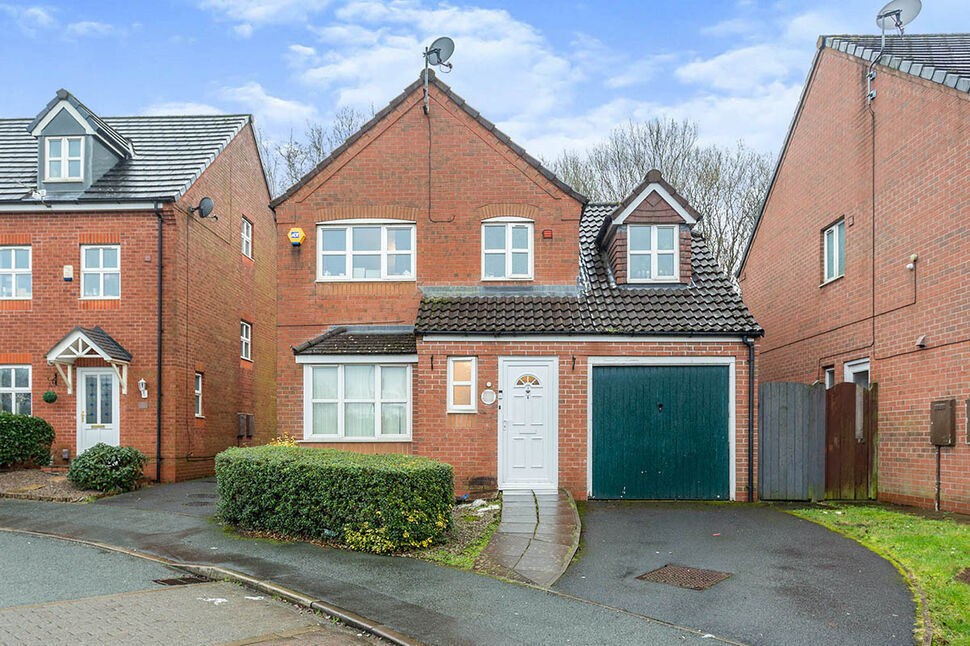 4 bedroom Semi Detached House for sale, Shaw Road, Royton, OL2 £290,000