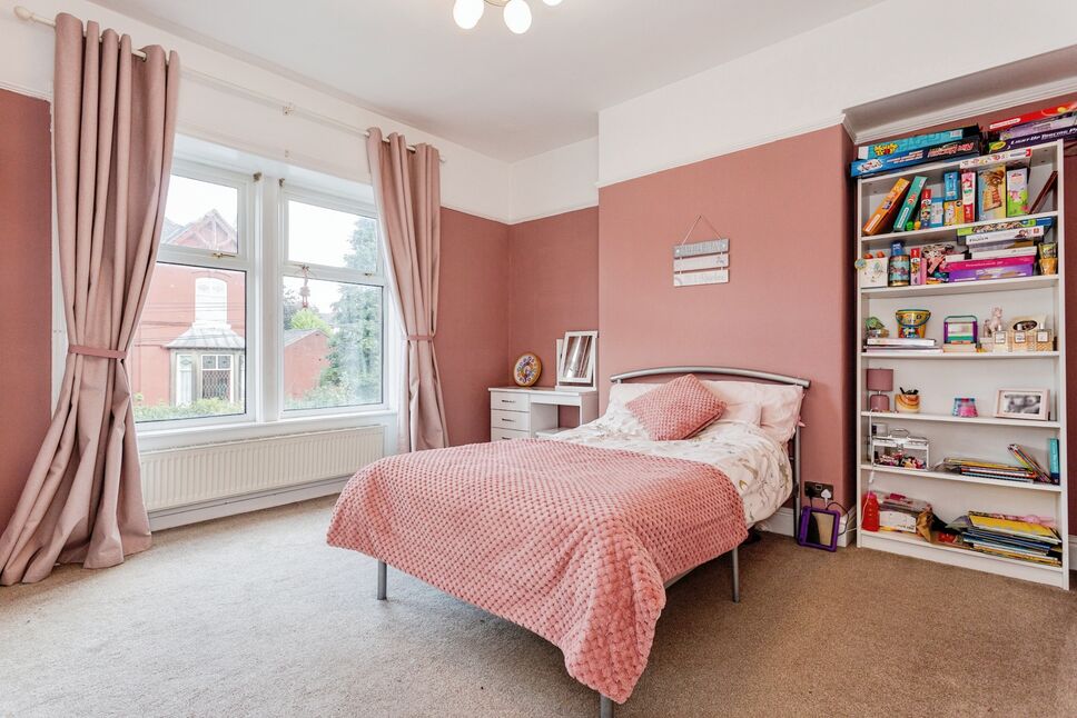 4 bedroom Semi Detached House for sale, Shaw Road, Royton, OL2 £290,000