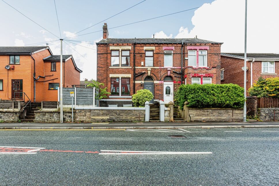 4 bedroom Semi Detached House for sale, Shaw Road, Royton, OL2 £290,000
