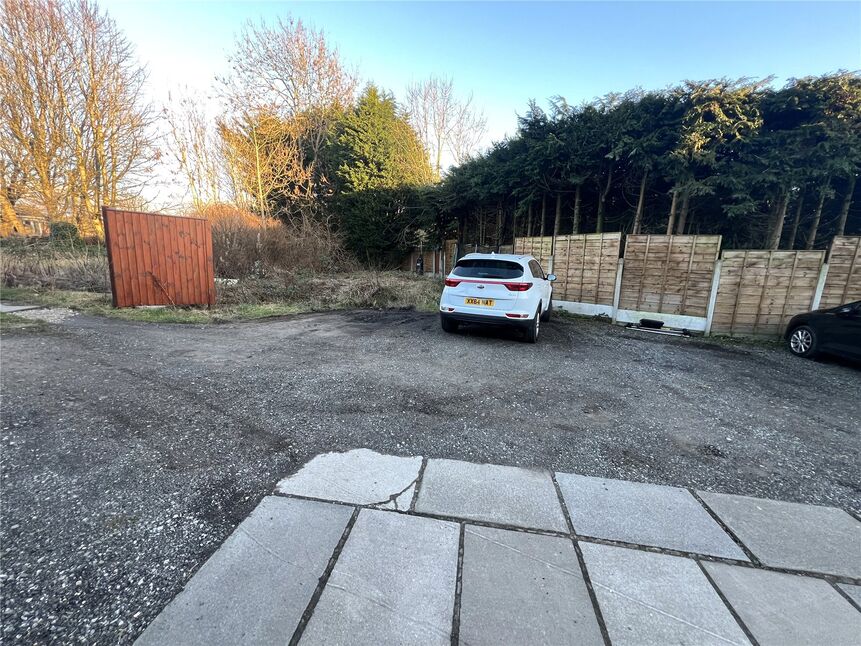 3 bedroom Mid Terrace House for sale, Fir Lane, Royton, OL2 £190,000