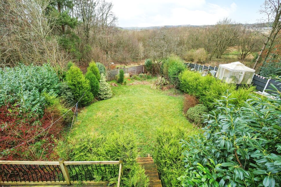 3 bedroom Semi Detached House for sale, Kipling Road, Oldham, OL1 £