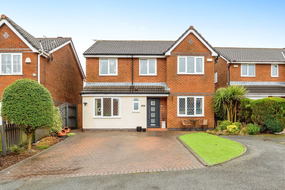 Main image of 4 bedroom Detached House for sale, Waddington Fold, Rochdale, Greater Manchester, OL16