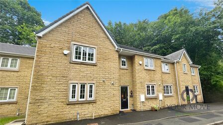 3 bedroom Mid Terrace House for sale