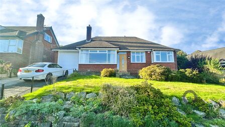 Beech Hill Road, 3 bedroom Detached Bungalow for sale, &pound;500,000