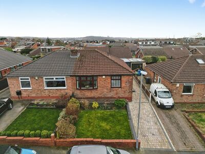 2 bedroom Semi Detached Bungalow for sale